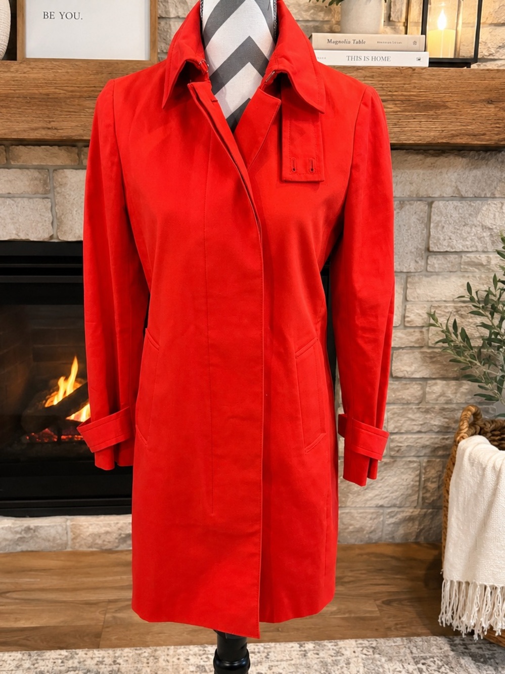 Ann Taylor Tailored bright red trench-style coat wide collar Size XS